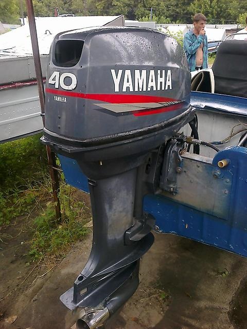 Двухтактный лодочный мотор Ямаха 40